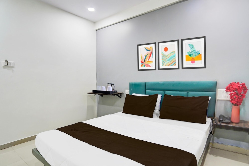 Super Hotel O Dindoli Surat