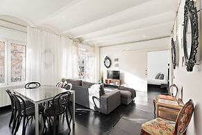 Eulalias Lodges Barcelona