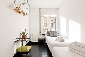 Eulalias Lodges Barcelona