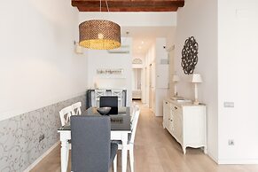 Enjoy Apartments Montserrat Boutique Apartment in Eixample