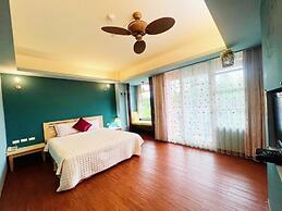 Jasmine Inn