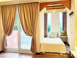 Jasmine Inn