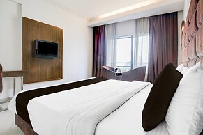 Super Townhouse Bharuch Near Railway Station