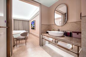 Mercure Chongqing Times Paradise Walk