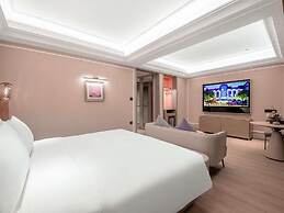 Mercure Chongqing Times Paradise Walk