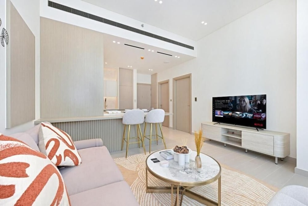 2307-Bloomfields 1BR  Binghatti Phantom
