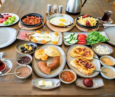 Balat Boutique Hotel Historic House