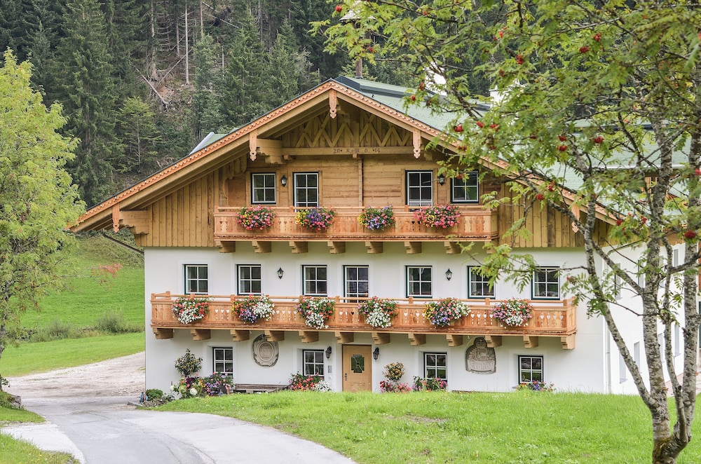 Bauernhof Krahlehen - B&B - Apartments