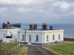 Hornblower Lodge