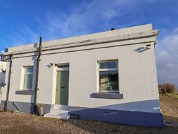 Hornblower Lodge
