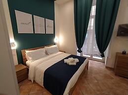 NaCasa Guest House