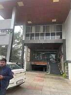 Staylo Masterprice Palace