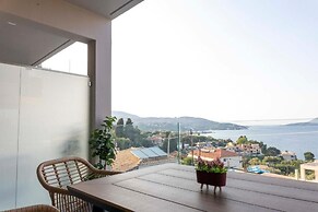Green Bee Apartment Sea View
