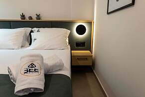 Green Bee Apartment Sea View