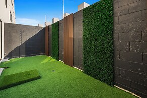 Modern Apartment with Pool in Querétaro