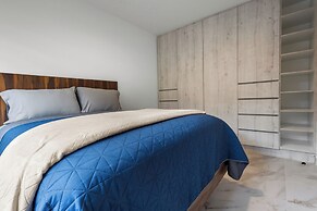 Modern Apartment with Pool in Querétaro