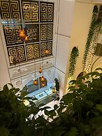 Casa Elixir Boutique