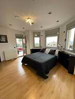 Red House Rooms