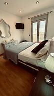 Red House Rooms