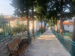 Lumbarda Resort Apartments
