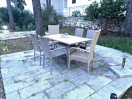 Lumbarda Resort Apartments