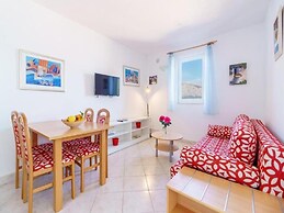 Lumbarda Resort Apartments