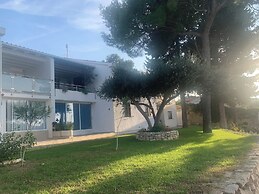 Lumbarda Resort Apartments