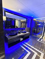 Kings Mansion