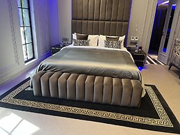 Kings Mansion