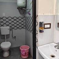 Viraj Homestay