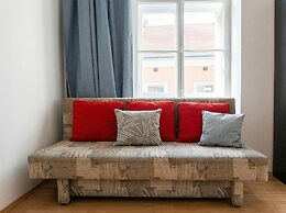 Cozy Convenient Room Prime Location