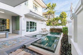4BR Pool Villa Movie Room V289