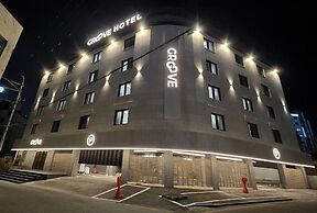 Groove Hotel