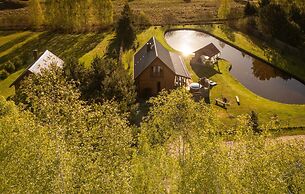 Holiday Home With Sauna, Jacuzzi and Private Pond
