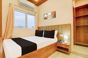 Anushka Paying Guest House