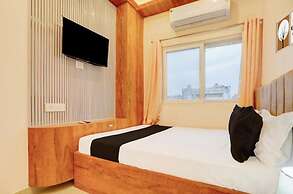 Anushka Paying Guest House