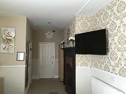 Burton Villa Guest House