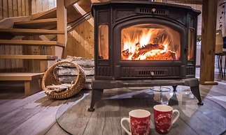 Holiday Home With Private Pond, Jacuzzi and Sauna
