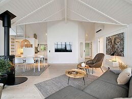 5 Star Holiday Home in Ebeltoft