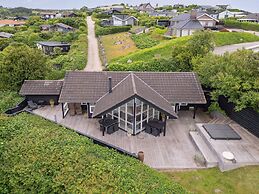 5 Star Holiday Home in Ebeltoft