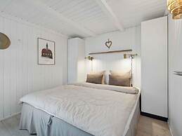 5 Star Holiday Home in Ebeltoft