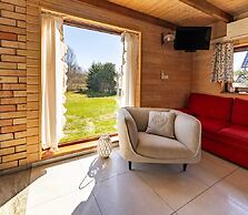 Comfortable Holiday Home With Jacuzzi and Sauna