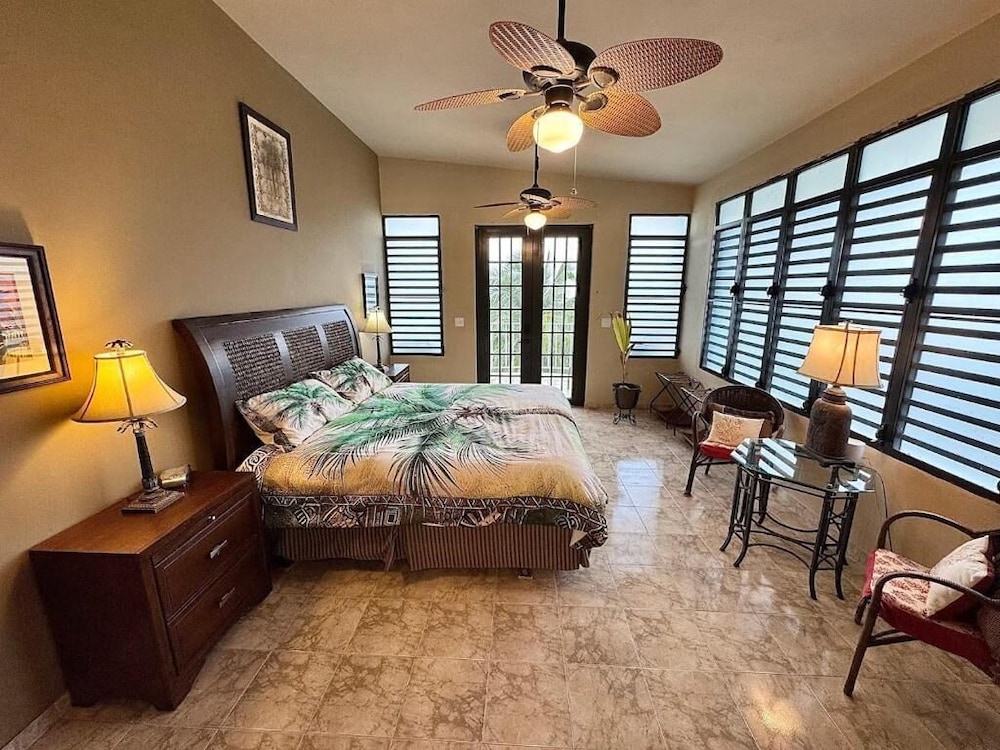 Vieques BioBay Bed and Breakfast