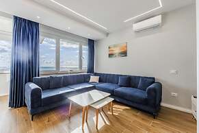 Infinity Beachfront Suites by PS