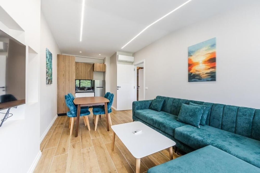 Infinity Beachfront Suites by PS