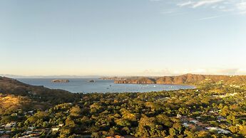 VISTA PACIFICO