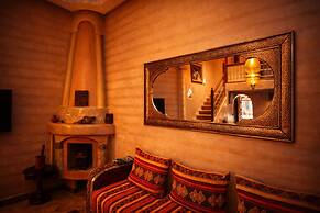 Riad 16 Dar and Pool