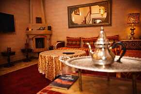 Riad 16 Dar and Pool