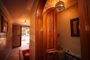 Riad 16 Dar and Pool