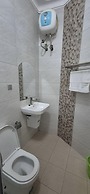 Pariyova Country Hotel